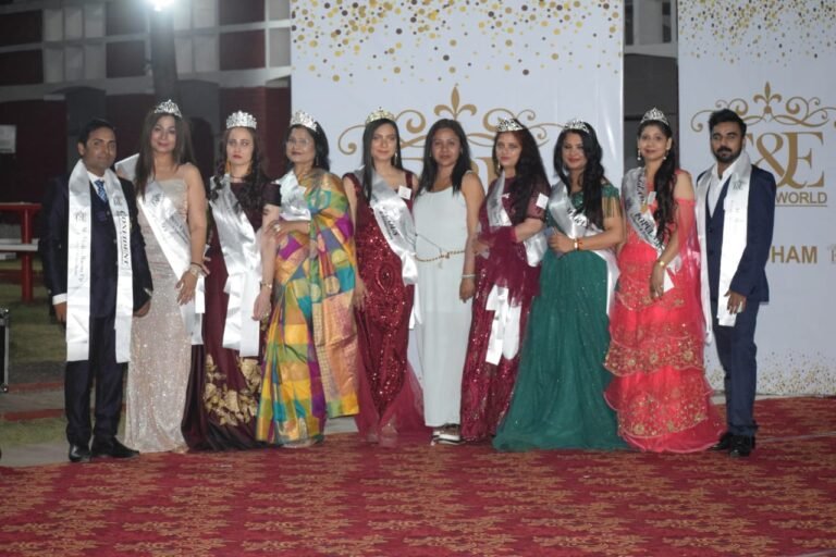 Finalist of “Exclusive & Extraordinary – I AM THE WORLD 2022” Pageant