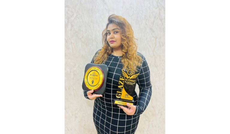 Radiant Aura of Priyanka S. Rana: Awarded 30 UNDER 30 Glaze Iconic Award for Inspiring Lives through Intuitive Tarot and Healing Arts.