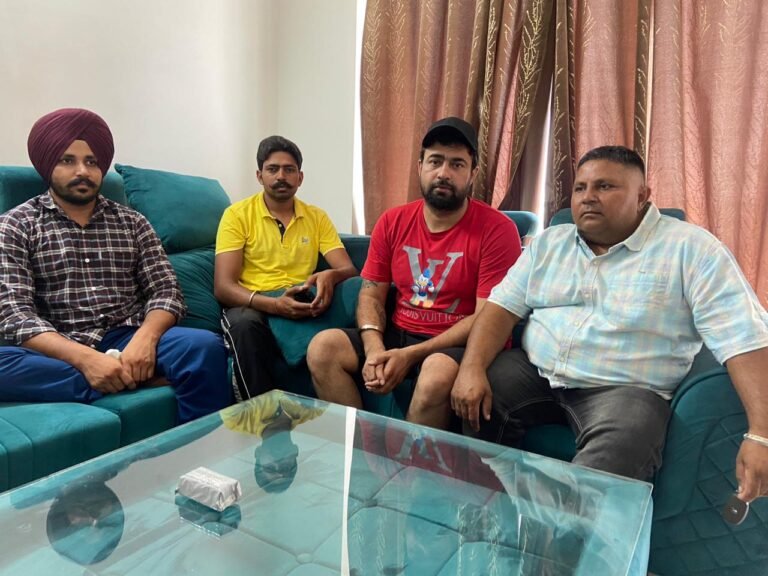 Renowned Producer Surjit Singh Unveils Exciting Collaborations and Upcoming Projects | 7 Notes Music