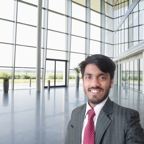  Shashank Jha - Digital Marketer and Innovator