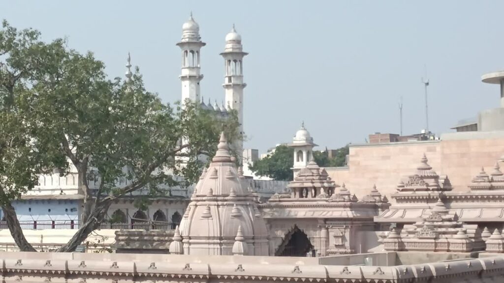  "Deadline Looms for ASI's Survey Report on Gyanvapi Mosque; Varanasi Court Awaits Findings"