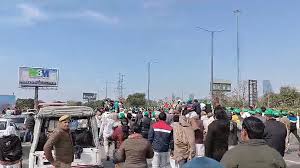 "Farmers' Protest March to Parliament Halted in Noida, Traffic Disrupted"