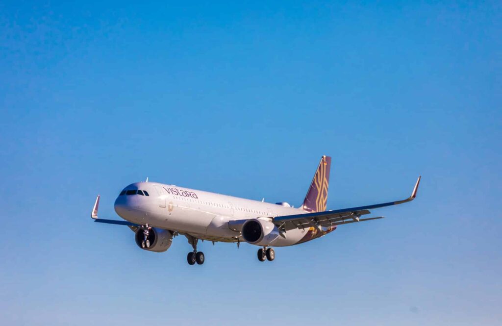 Passenger Critiques Vistara In-Flight Meal, Ignites Social Media Debate