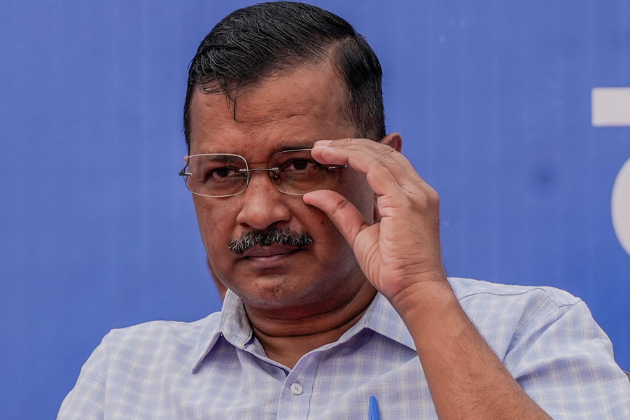 "Supreme Court Questions Arvind Kejriwal's Arrest, Counsel Cites PMLA Threshold"