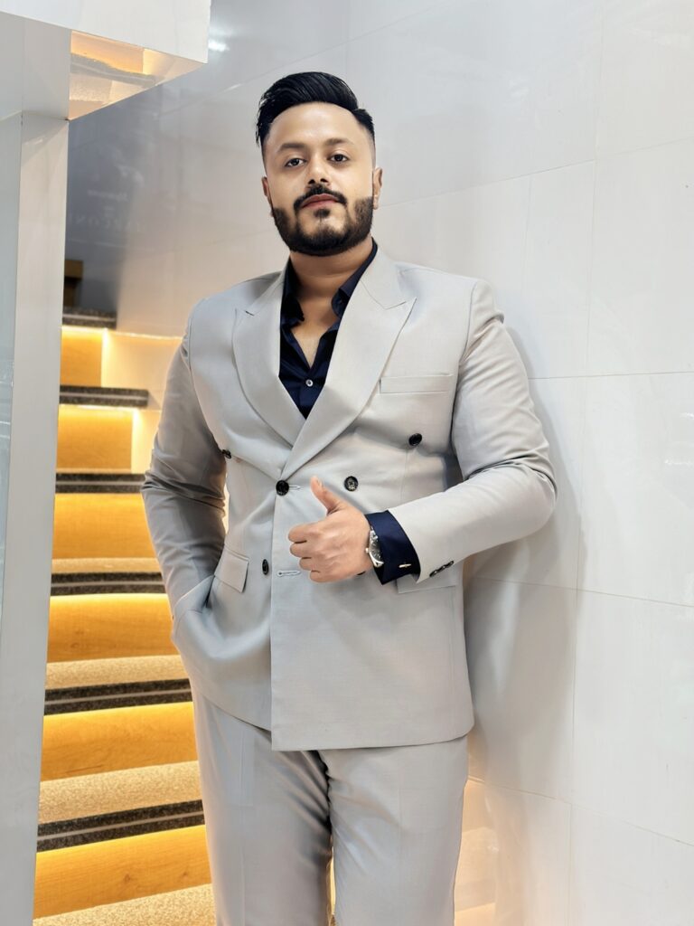 Empowering Sales Professionals: Inside Coach Animesh Kumar's Training Modules.