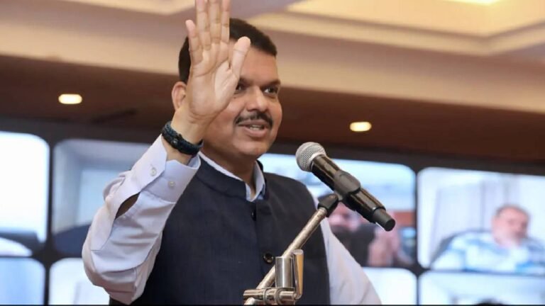 Devendra Fadnavis Withdraws Resignation Offer, Focuses on Future Strategy for Maharashtra BJP