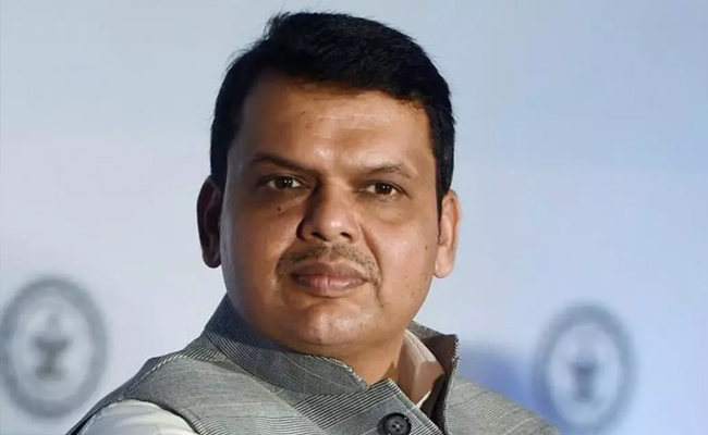 Devendra Fadnavis Offers to Resign as Maharashtra Deputy Chief Minister Over BJP's Poor Showing in Lok Sabha Election