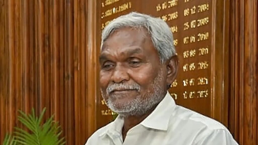 Champai Soren to Join BJP, Cites Bangladeshi Infiltration as Major Concern in Jharkhand