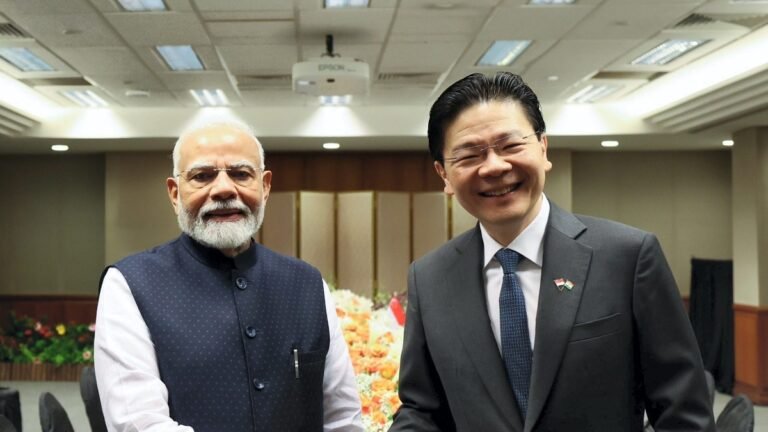 PM Modi and Singapore’s Leader Sign MoUs in Semiconductors, Digital Tech, and Health