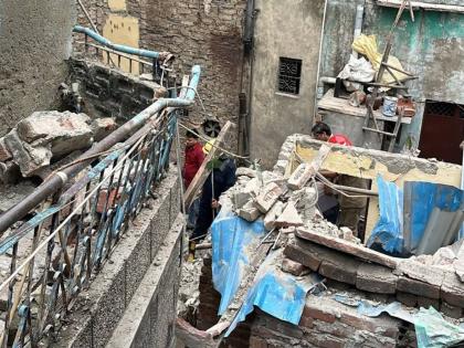 Three Dead, 14 Injured as Two-Storey Building Collapses in Delhi's Karol Bagh