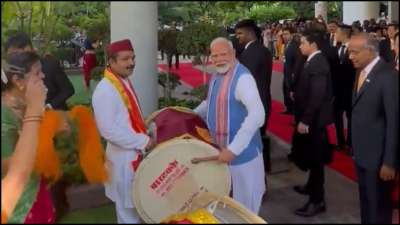 
Watch: PM Modi Impresses with Dhol Skills and Receives Enthusiastic Welcome in Singapore







