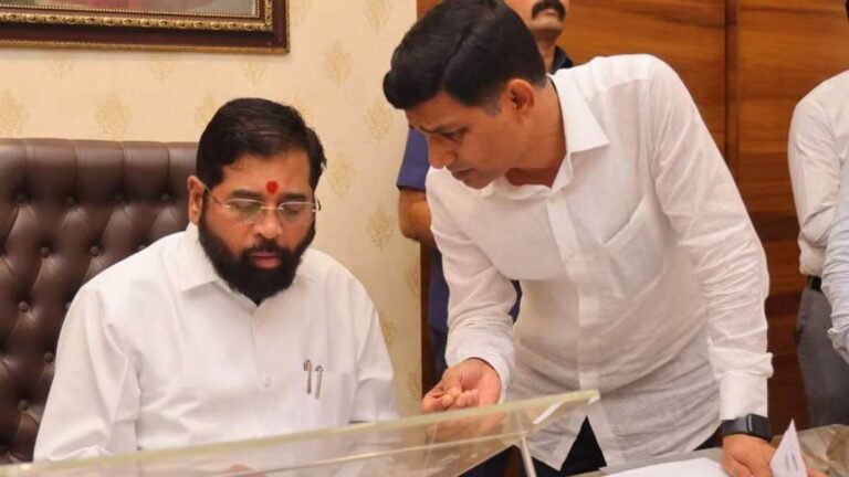 Shiv Sena MLA Narendra Bhondekar Resigns from Party Post After Denied Cabinet Berth