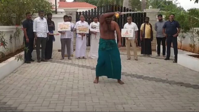 “K Annamalai, BJP Chief in Tamil Nadu, Performs Self-Flagellation in Protest Against DMK Government”