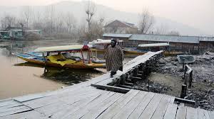 Kashmir Endures Coldwave as MeT Forecasts Dry Weather for Next Two Days