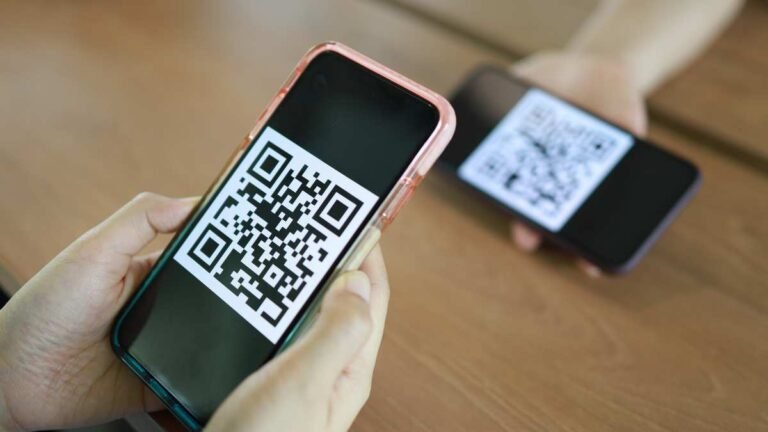 Fraudsters Replace UPI QR Codes Outside Shops in Madhya Pradesh's Khajuraho Region to Dupe Customers