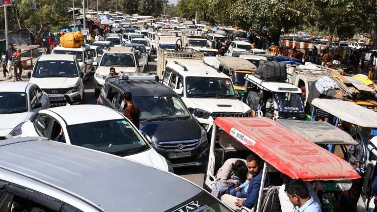Maha Kumbh: Huge Crowd Causes Massive Traffic Jams in Prayagraj
