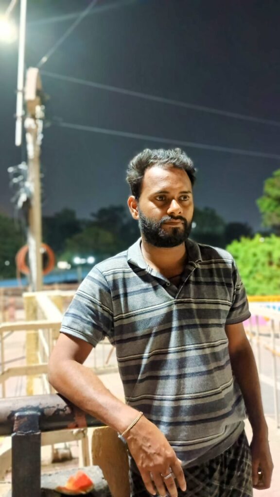 Meet Ayush Tripathi: The 25-Year-Old Entrepreneur Behind Snehnod Services – Gwalior’s Fastest-Growing Home Cleaning Startup
