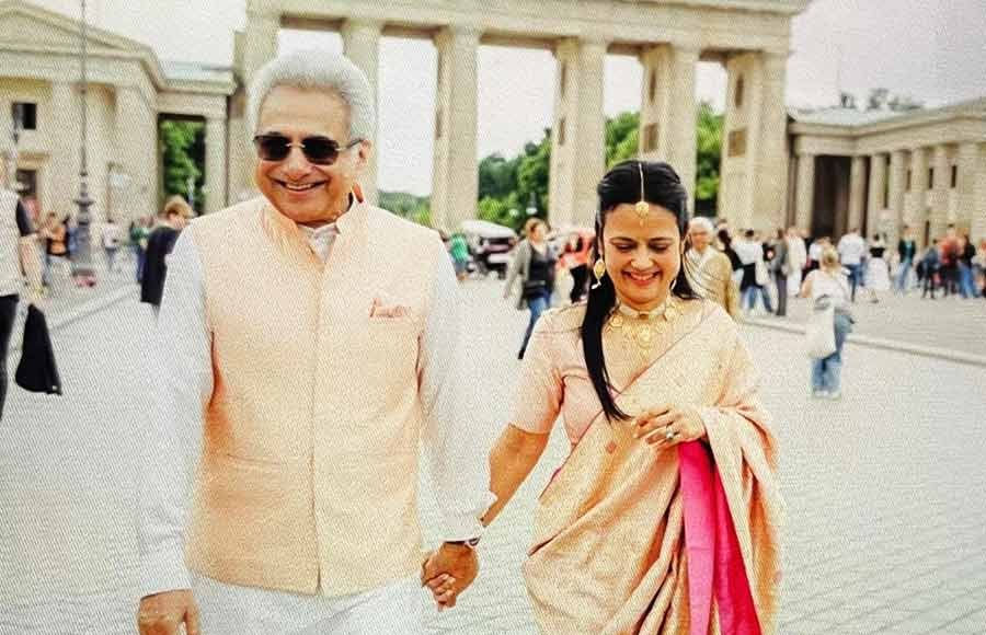 Trinamool’s Mahua Moitra Marries Former MP Pinaki Misra in Private Ceremony in Germany